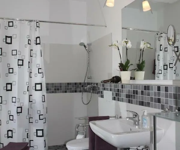 Appartement Tal-residenz Whg 1 *